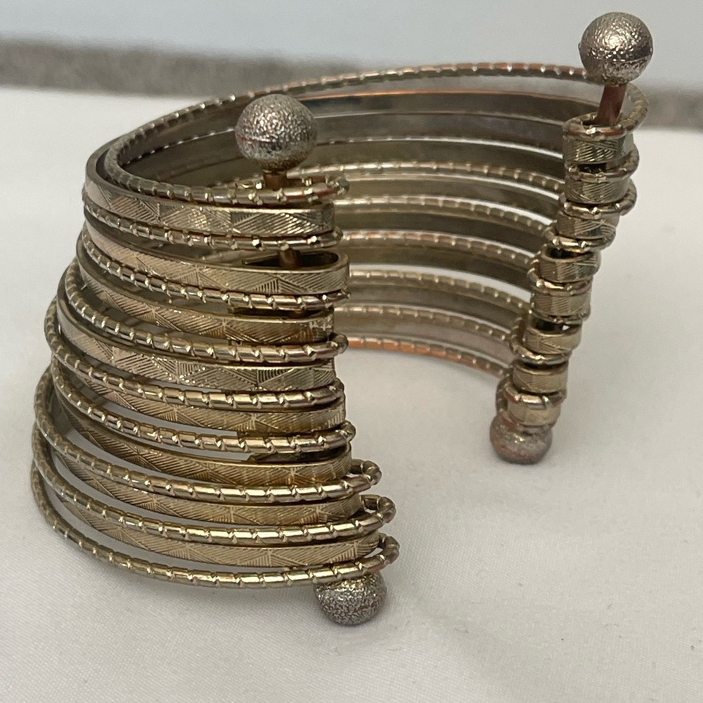 Gold Bangle Cuff Bracelet - Picture 3 of 4